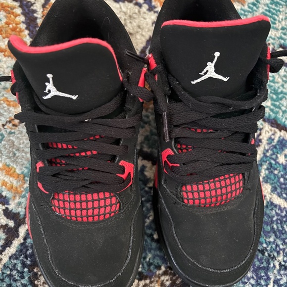 Jordan 4 retro red kids size 3 - Picture 2 of 4